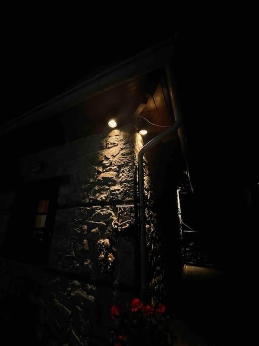 Παραδοσιακή Πέτρινη Κατοικία Στην Βλάχα Ελάτης Экстерьер фото